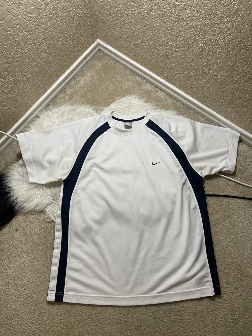 Vintage Nike Shirt Mens 2XL White Short Sleeve Mesh Athletic Silver Tag Y2K